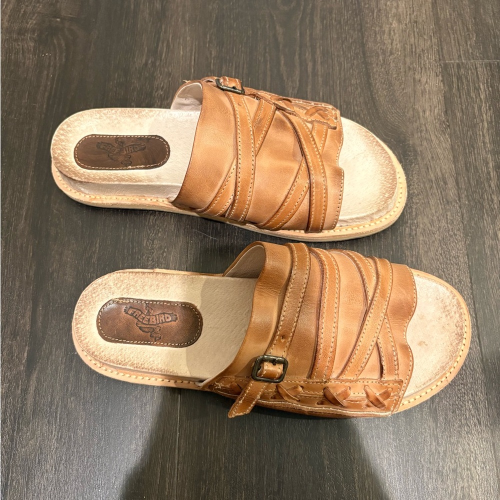 Freebird Fleetwood Sandals in Camel